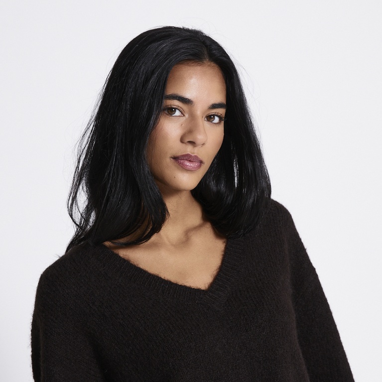 V-neck knit sweater "Eina"